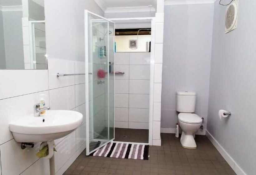 Отель Ecu Joondalup Village