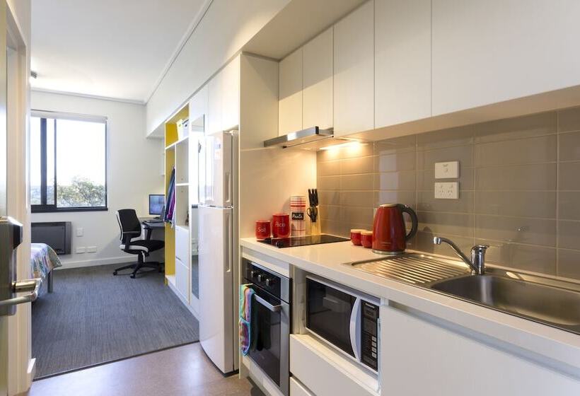 Отель Ecu Joondalup Village