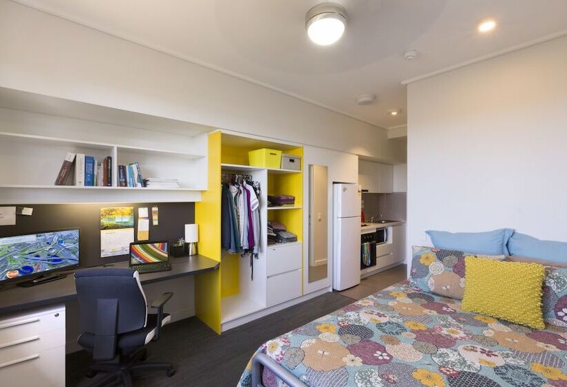 Отель Ecu Joondalup Village