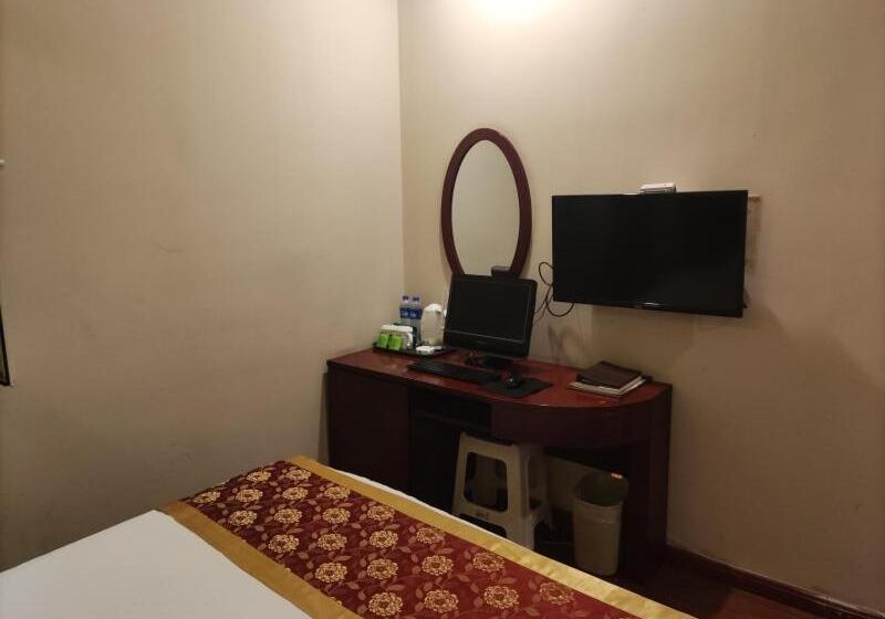 בית מלון כפרי Greentree Inn Datong Railway Station South Yundingyayuan Express