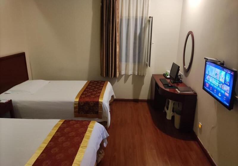 בית מלון כפרי Greentree Inn Datong Railway Station South Yundingyayuan Express