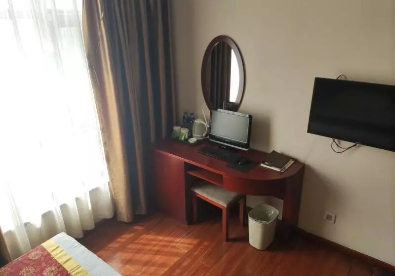 ホテル Greentree Inn Datong Railway Station South Yundingyayuan Express
