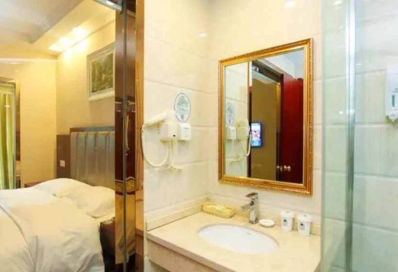 Hotelli Greentree Inn Jiangsu Wuxi Jiangyin City Qingyang Town Fuqian Road Express
