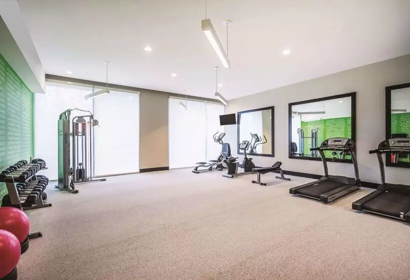 ホテル La Quinta By Wyndham Clifton Park