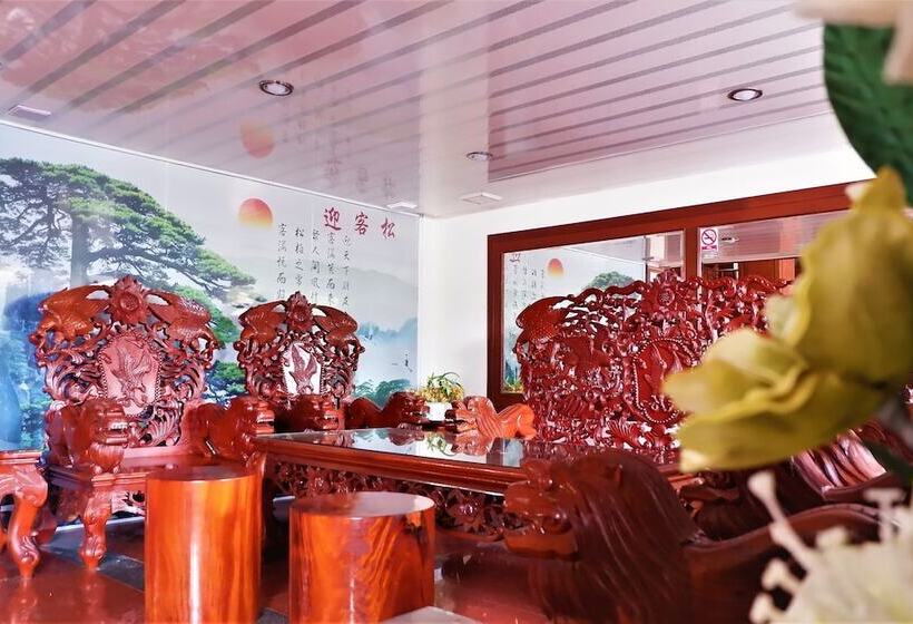 בית מלון כפרי Lyly