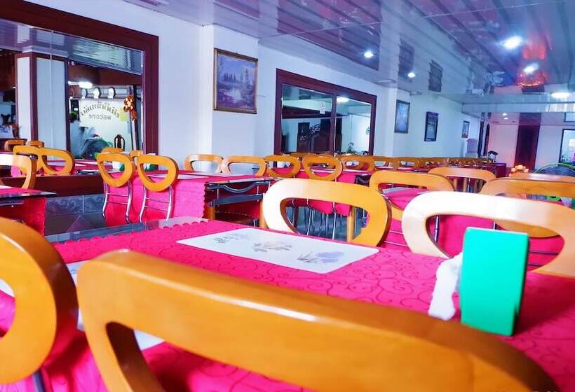 בית מלון כפרי Lyly