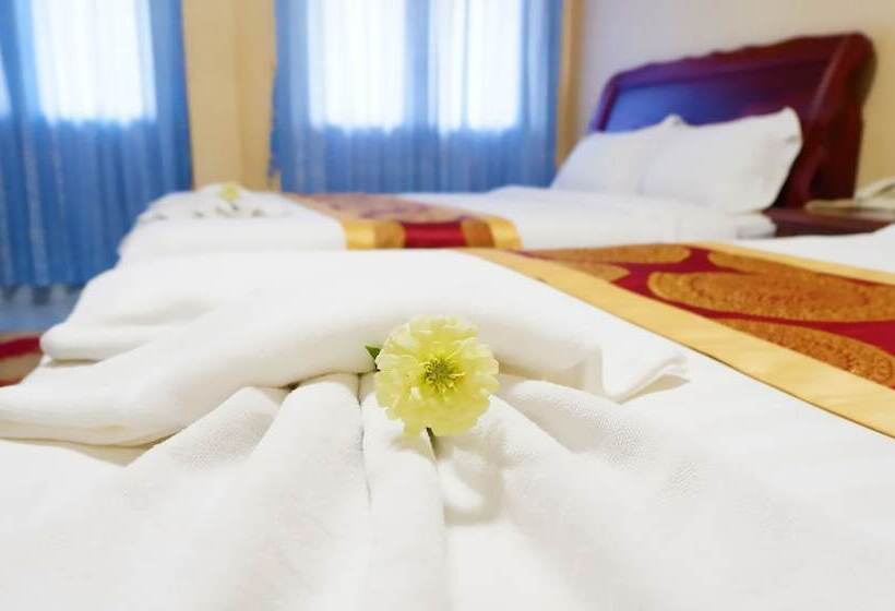 בית מלון כפרי Lyly