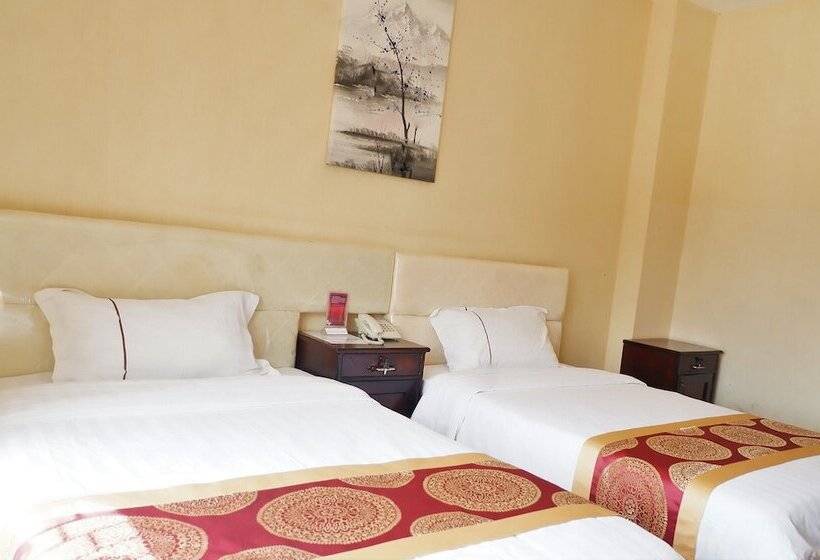 בית מלון כפרי Lyly