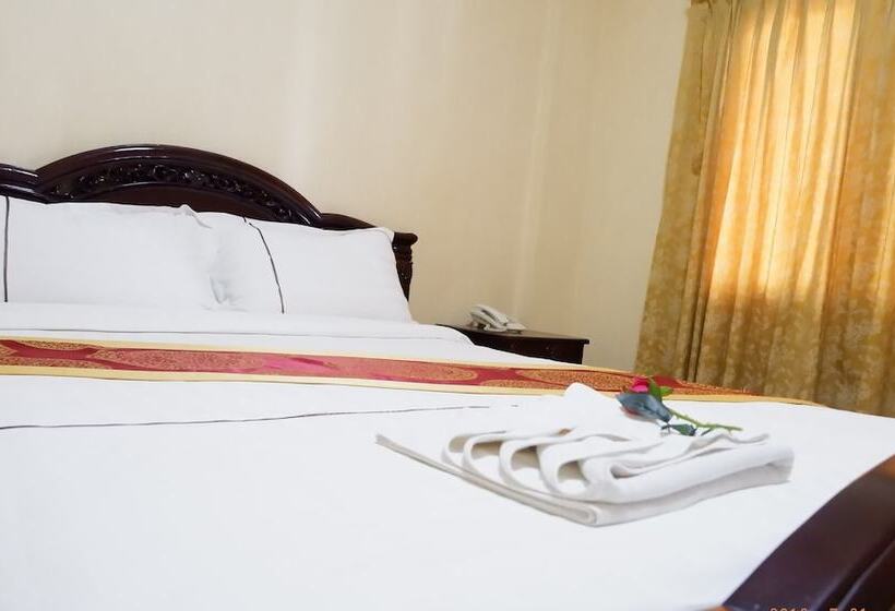 בית מלון כפרי Lyly