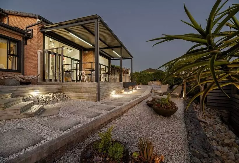 هتل Thebloem Guest Suites By Knysna Paradise Collection