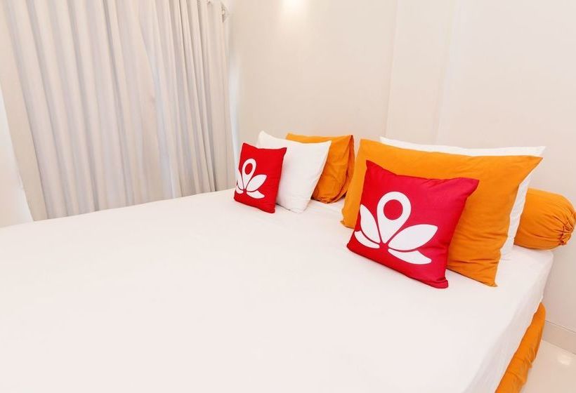 בית מלון כפרי Zen Rooms Gili Trawangan Semampar