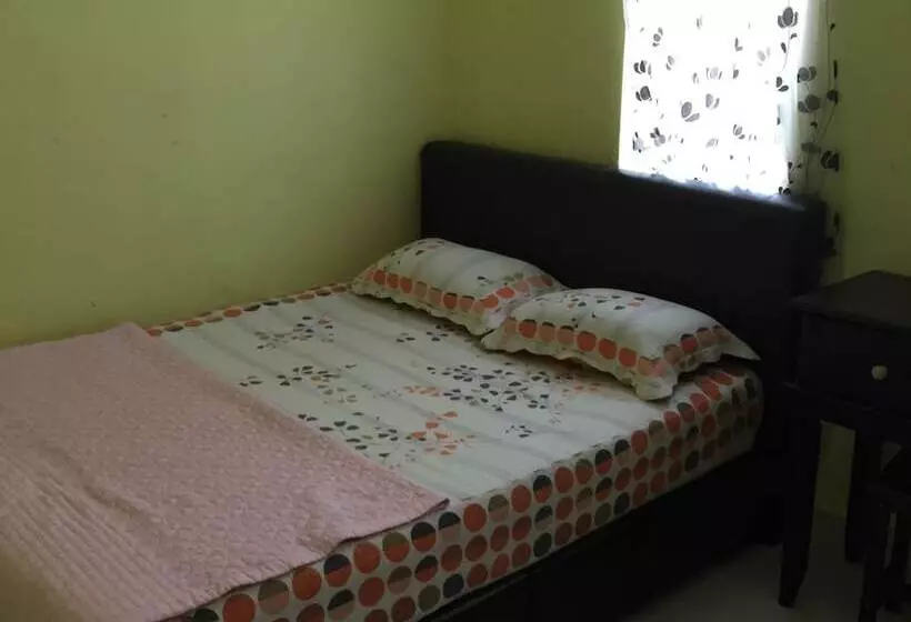پانسیون Malinja Homestay