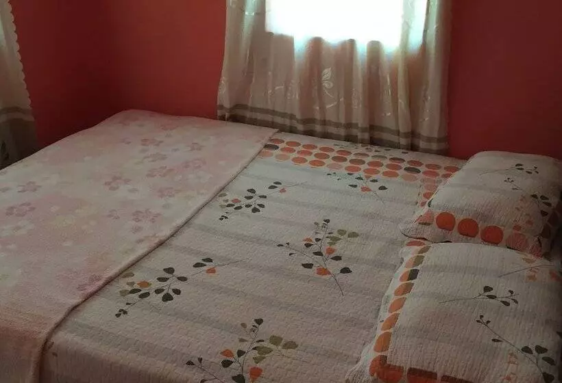 پانسیون Malinja Homestay