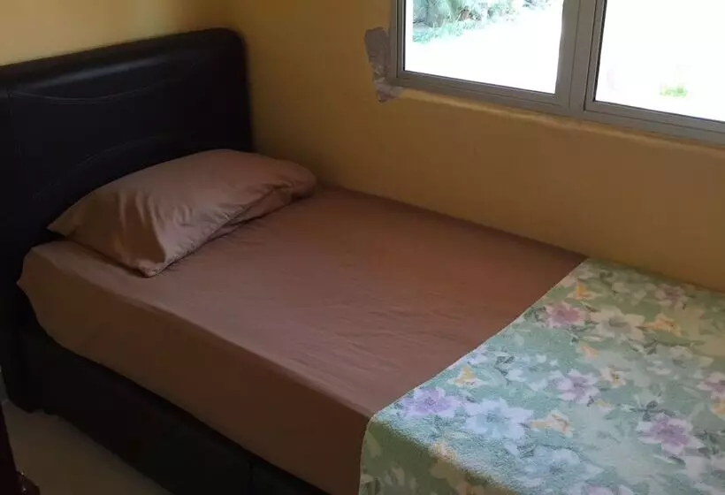 پانسیون Malinja Homestay