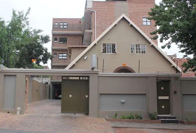 Пансион Miraton Guest Lodge