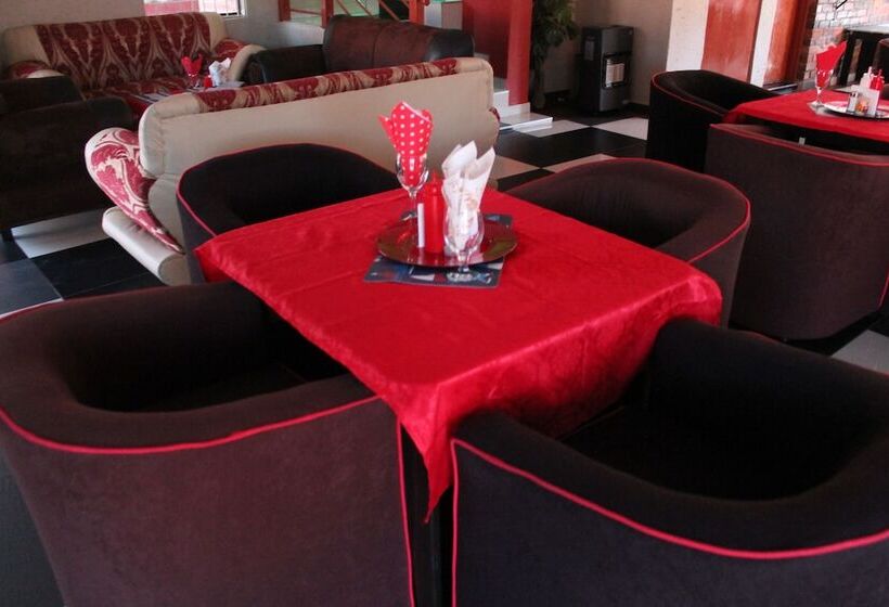 Пансион Miraton Guest Lodge