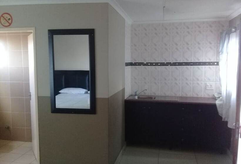 Пансион Miraton Guest Lodge