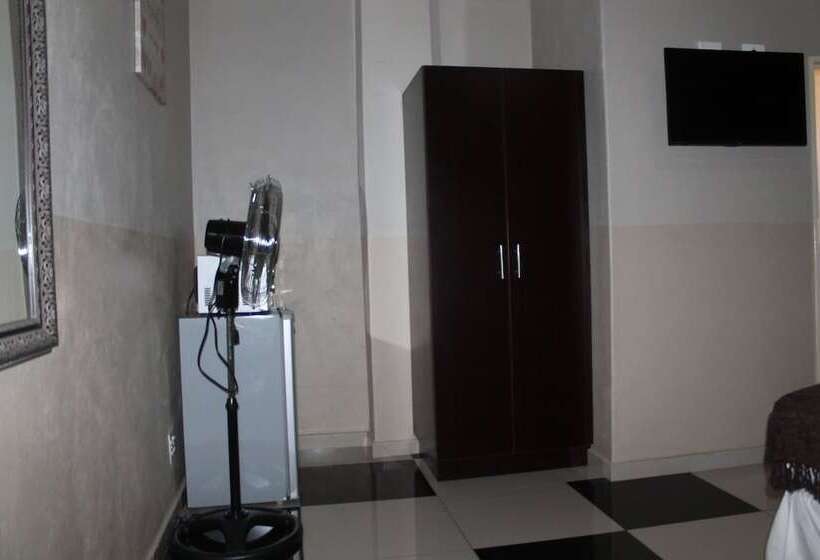 Пансион Miraton Guest Lodge