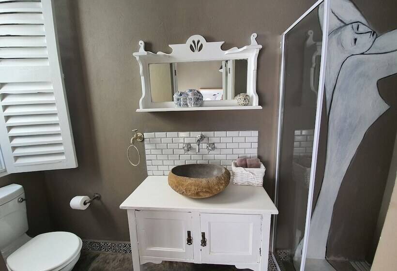 Waterhouse Guest Lodge In Waterkloof