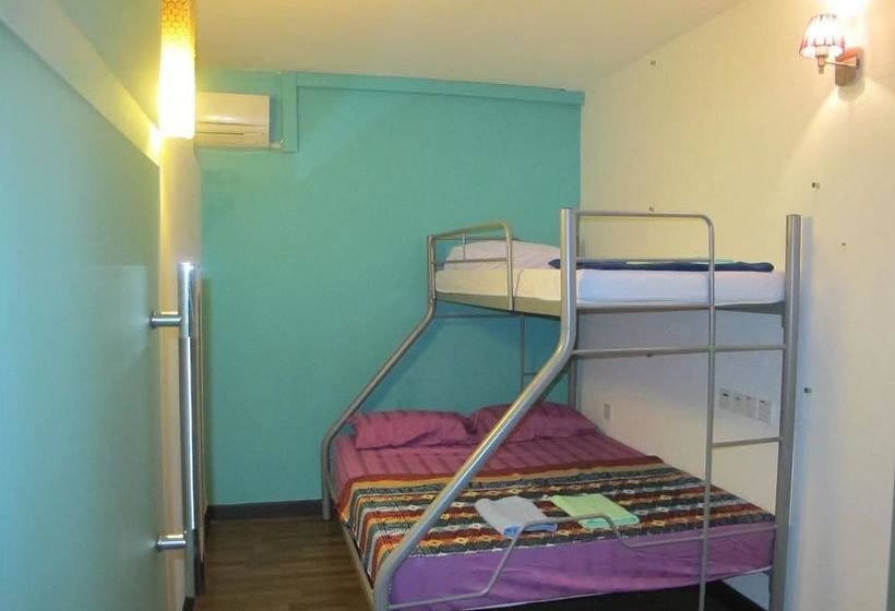 הוסטל Gurney Budget Inn