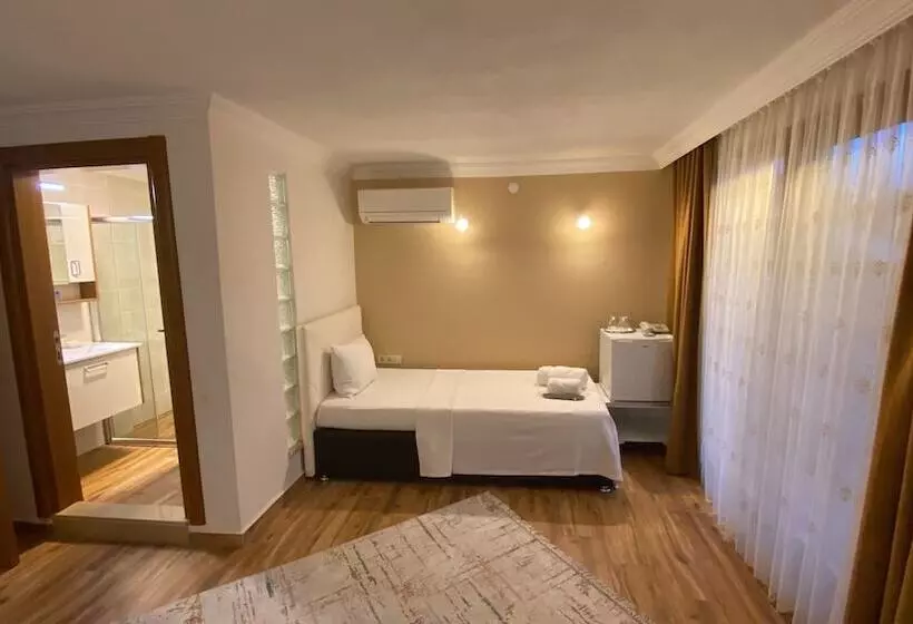 Cunda Giritlioğlu Otel Adult Only +12