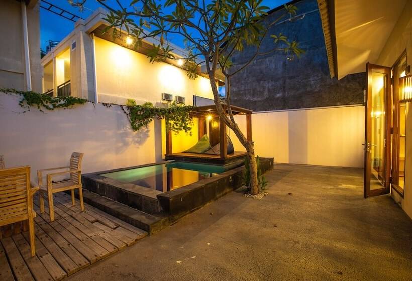 Gili Sands Hotel & Bar