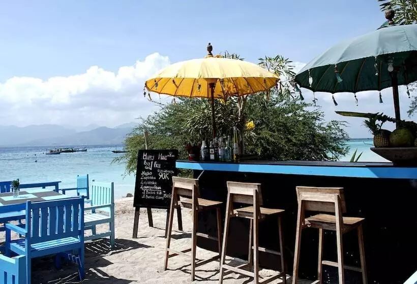 Gili Sands Hotel & Bar