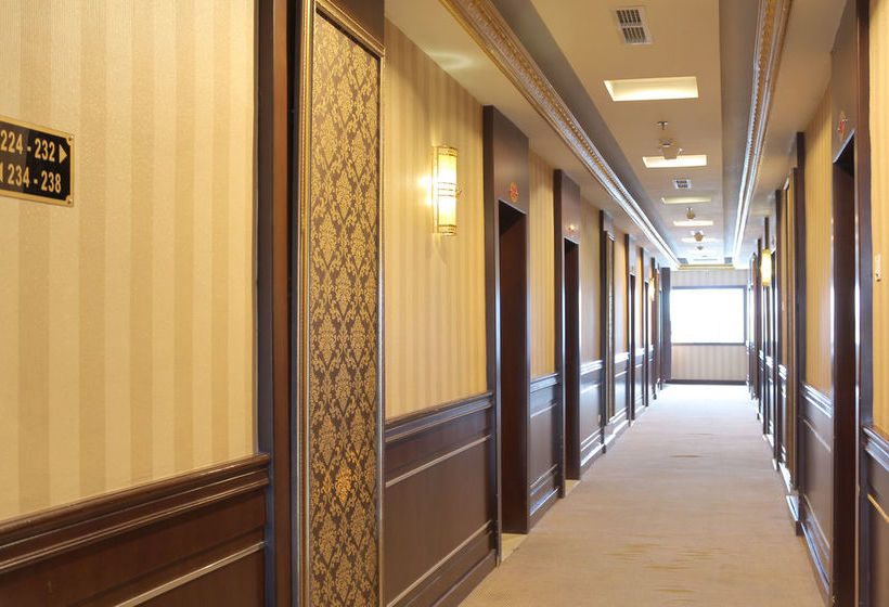 호텔 Airy Kuantan Raya 120 Pekanbaru