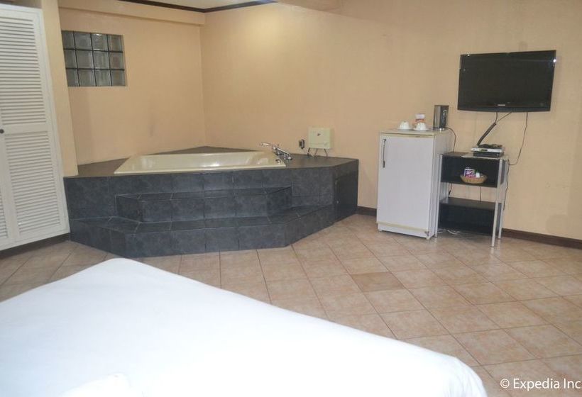 酒店 Apartelle Royal