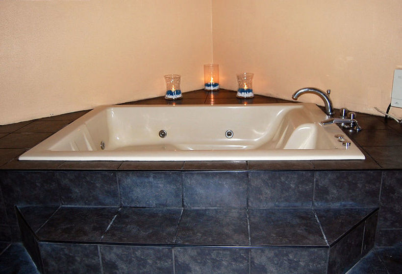 酒店 Apartelle Royal