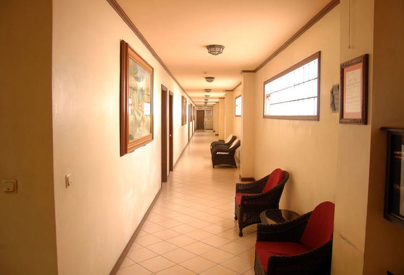 酒店 Apartelle Royal