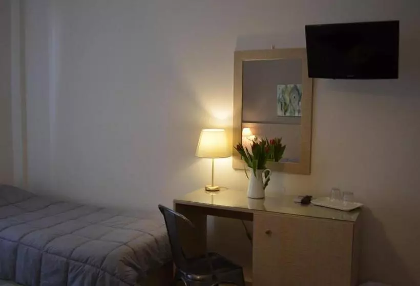 هتل Archontissa Rooms