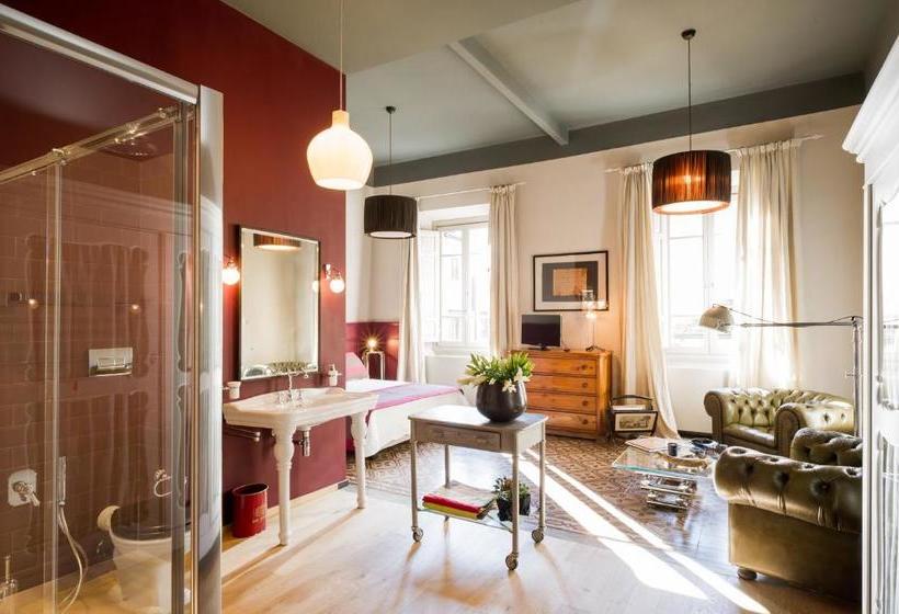 هتل Arnobio Florence Suites