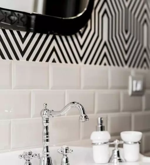 هتل Arnobio Florence Suites