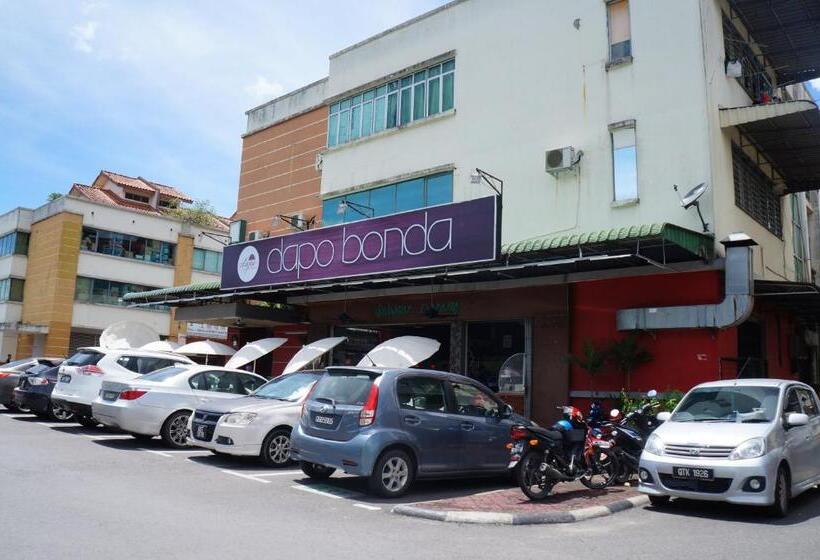 Greens Hotel & Suites