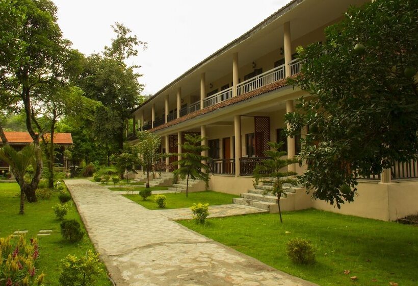 هتل Jungle World Resort