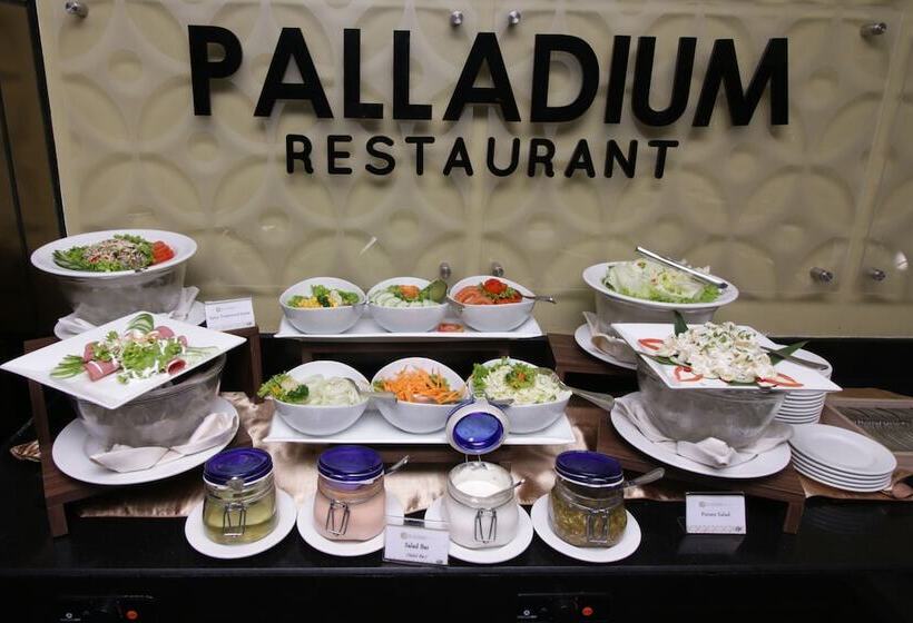 Platinum Adisucipto Hotel & Conference Center