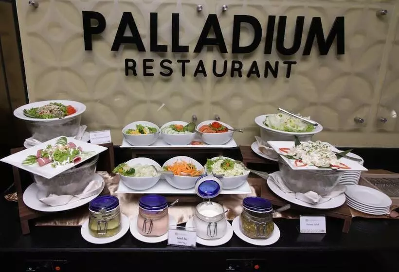 Platinum Adisucipto Hotel & Conference Center
