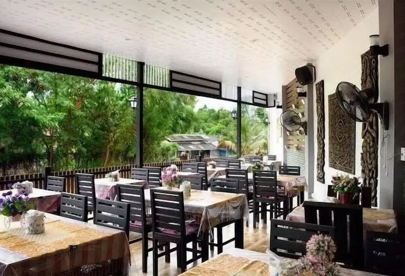 Hotelli Pleai Ta Lea Resort