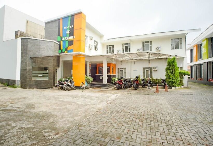 Hotel Reddoorz @  Arimbi Dewi Sartika Baru