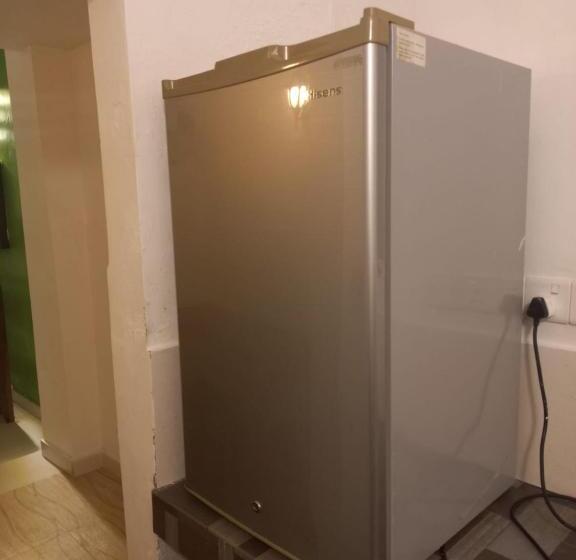 فندق Sea Breeze Guest House