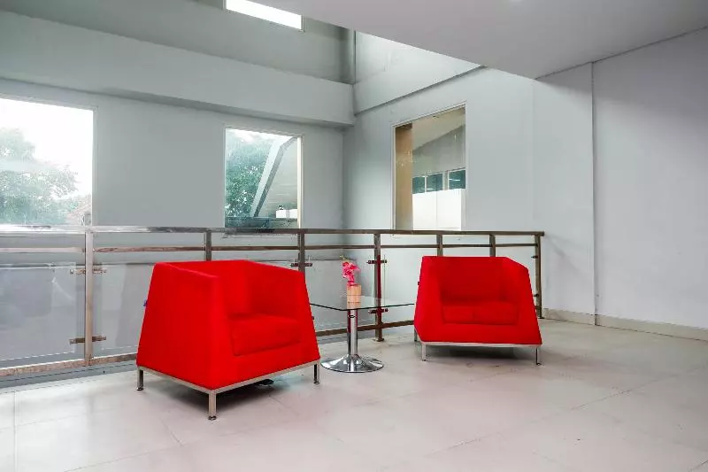 Hotell Utc  Semarang