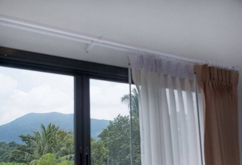 펜션 Buffalo Thai Cafe & Bistro