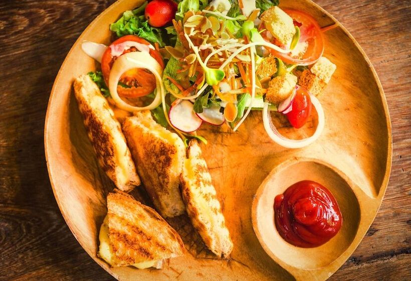 펜션 Buffalo Thai Cafe & Bistro