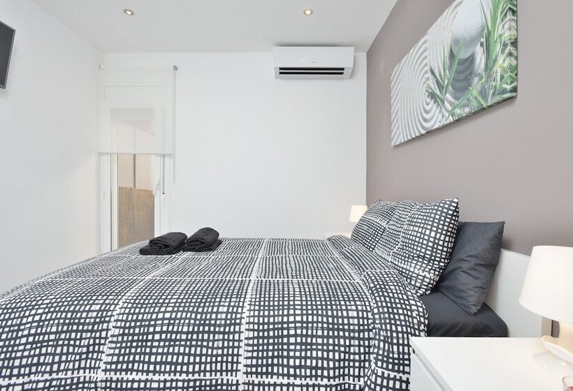 Sitges Trip Apartment Flors