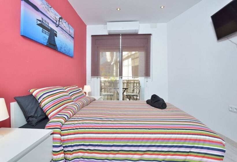 Sitges Trip Apartment Flors