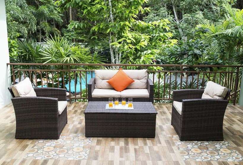 Baan Aree Private Pool