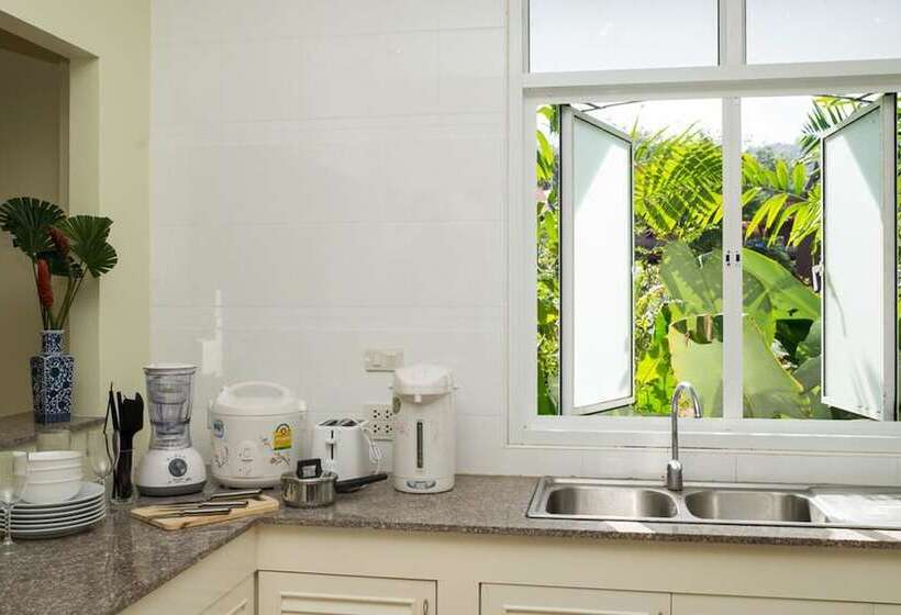 Baan Aree Private Pool