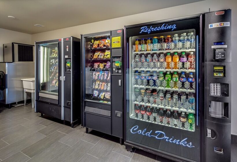 فندق Aptel Studio