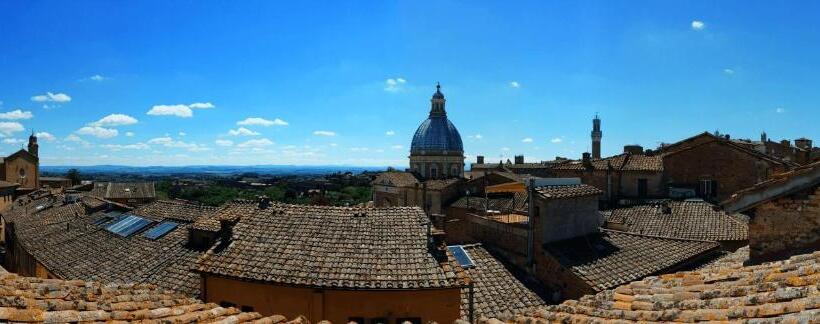 هتل B&b Dei Rossi